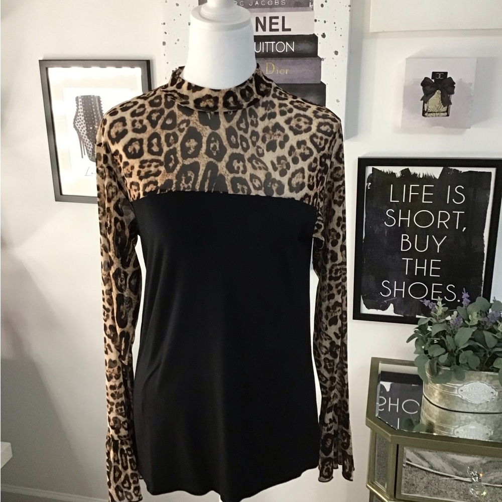 “Nothing to Lose” Chic Leopard and Black Long Sleeve Blouse